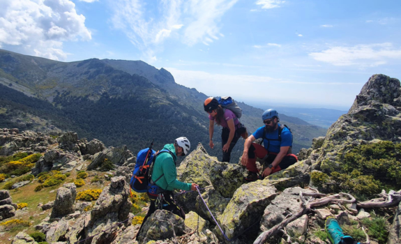CURSOS DE MONTAÑA VERANO 2026 EN MADRID